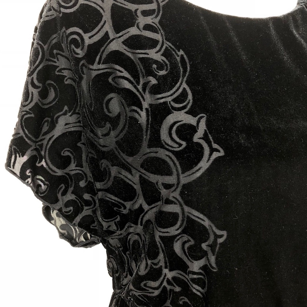 **SOLD** WHBM Black Velvet Patterned Sheath Dress - Picture 3 of 6